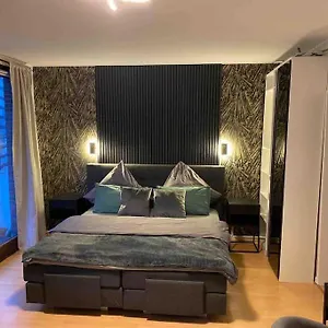  Apartment Stilvolles Ruckzugsort: Elegantes 1-zimmer In Bester Lage Deutschland